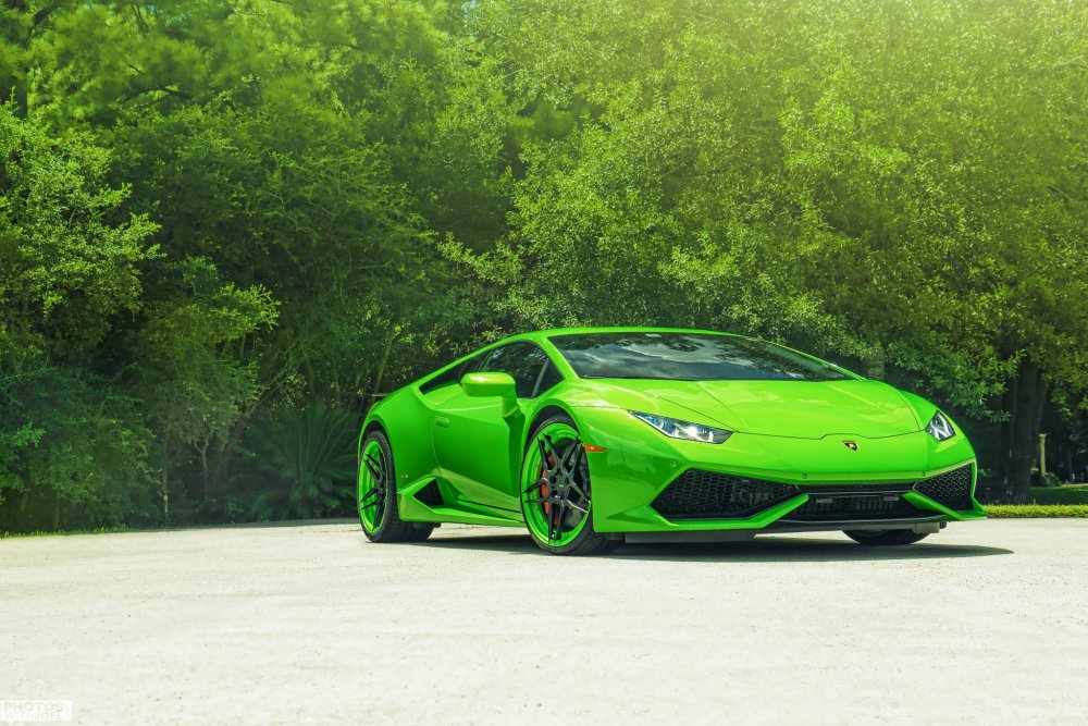 Lamborghini Reventon зеленый