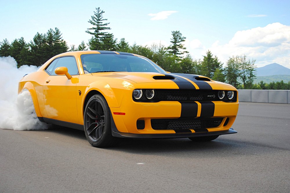 Dodge Challenger srt8 Hennessey