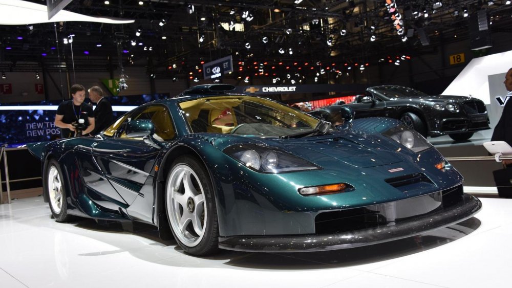 MCLAREN f1 gt Road car