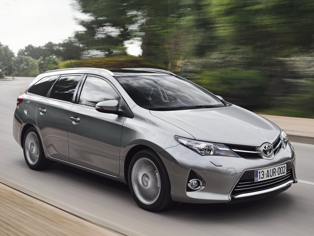 Toyota Auris 2013