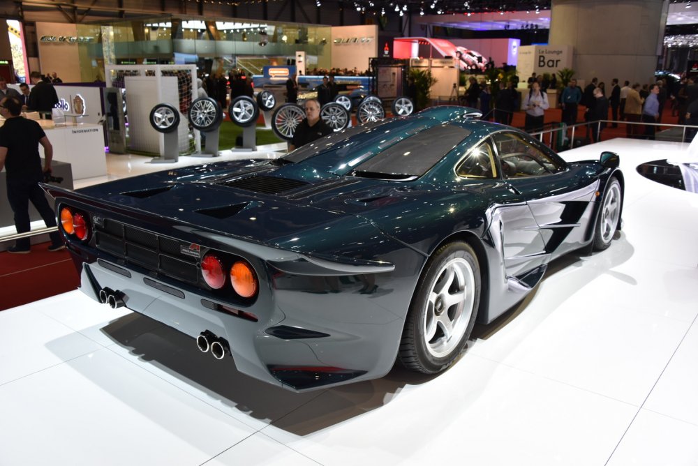 MCLAREN f1 gt