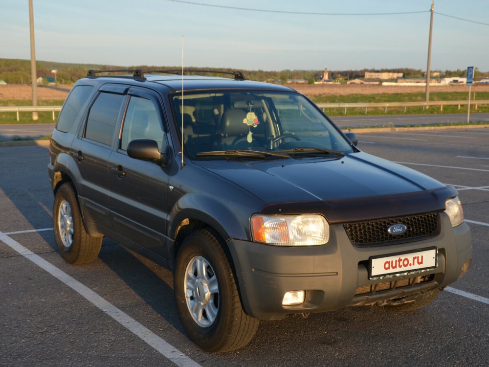 Ford Escape 2005г