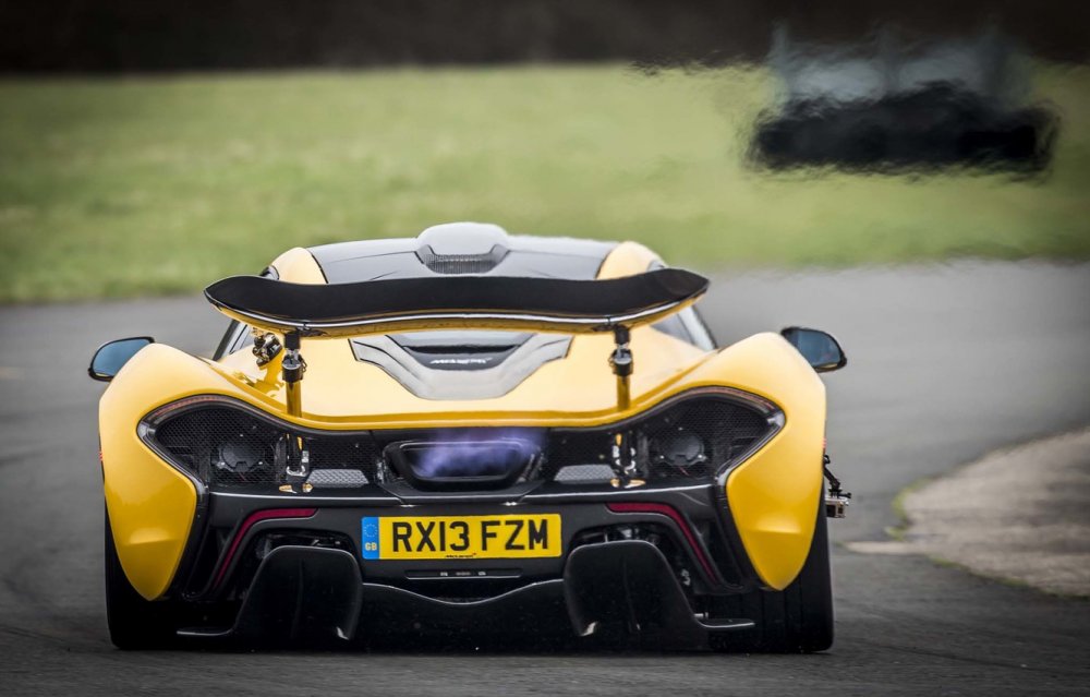 MCLAREN p1 Yellow Rear