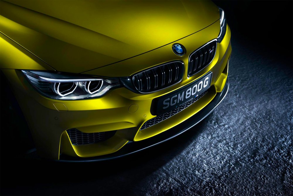 BMW m5 f10 Yellow