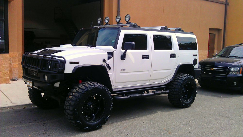 Hummer h2 White