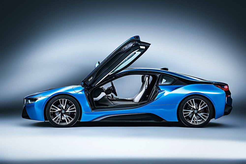 BMW i8 2023