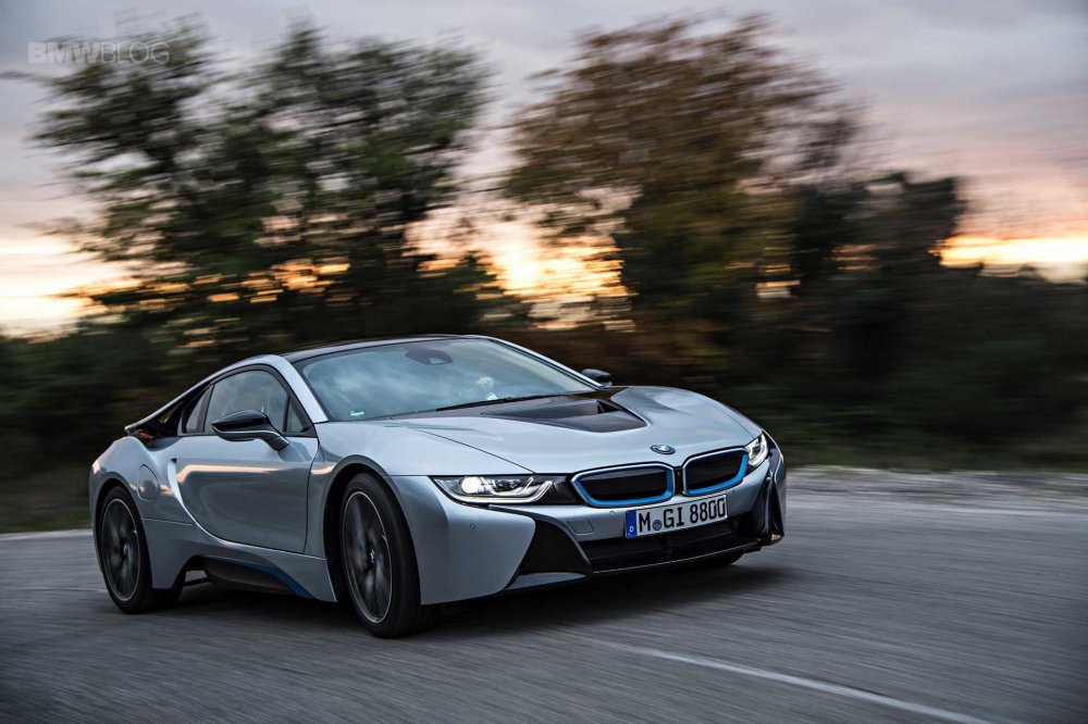 BMW i8