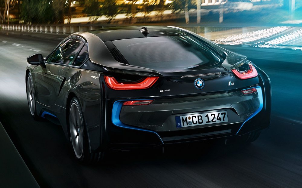 BMW i8 2015