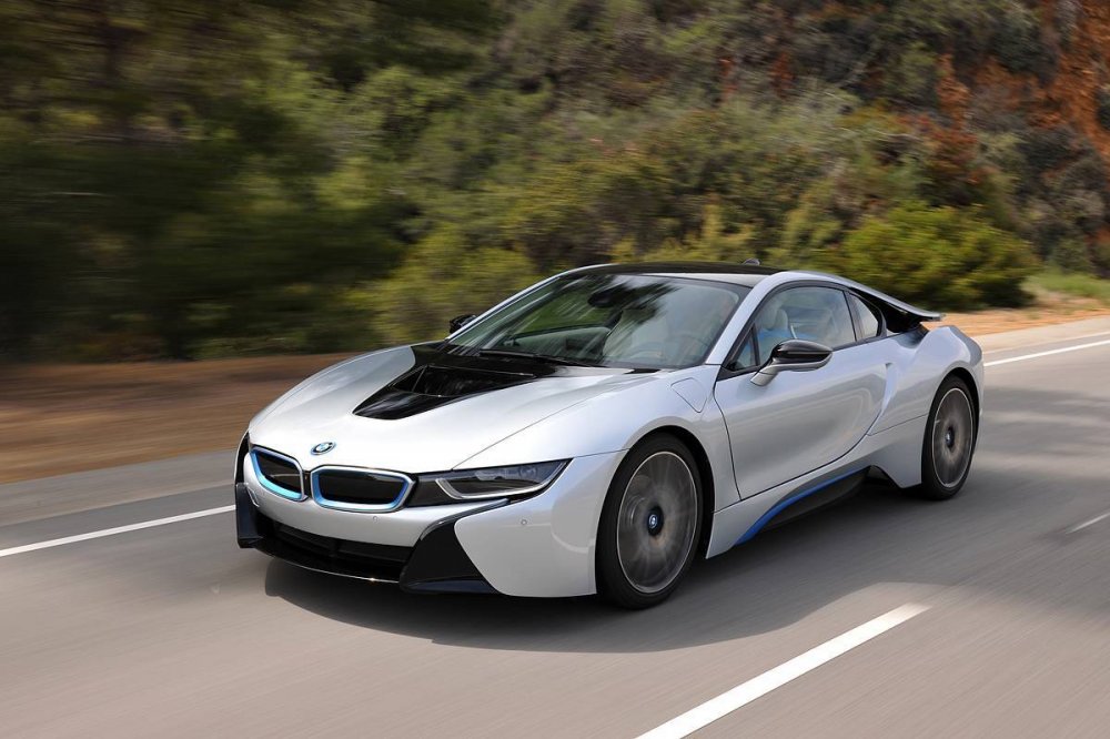 BMW i8 Coupe 2020