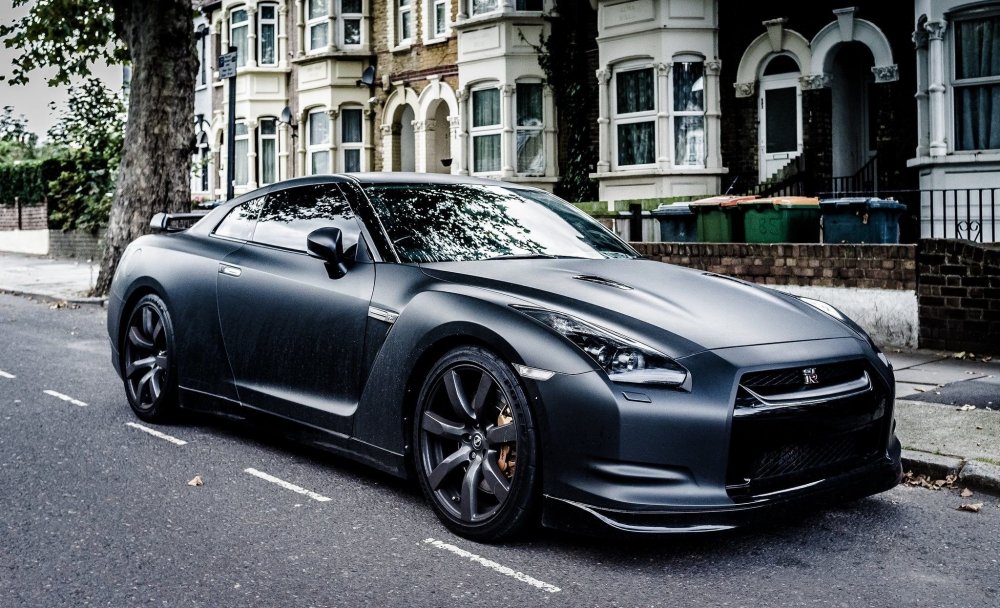 Nissan Skyline GTR r35 Black