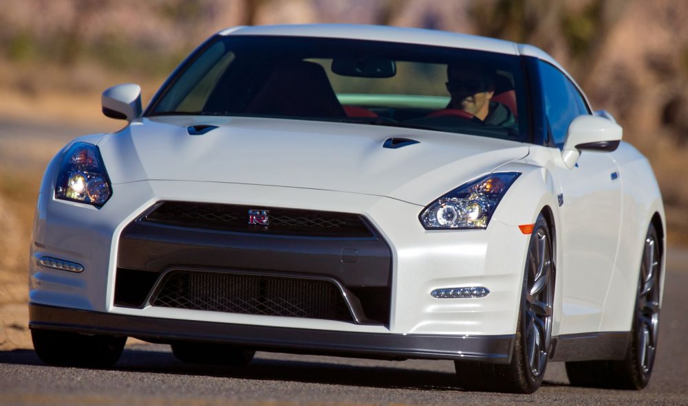 Nissan gt-r r35 2010