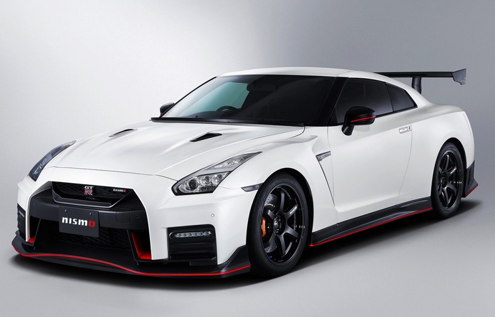 Nissan GTR r50