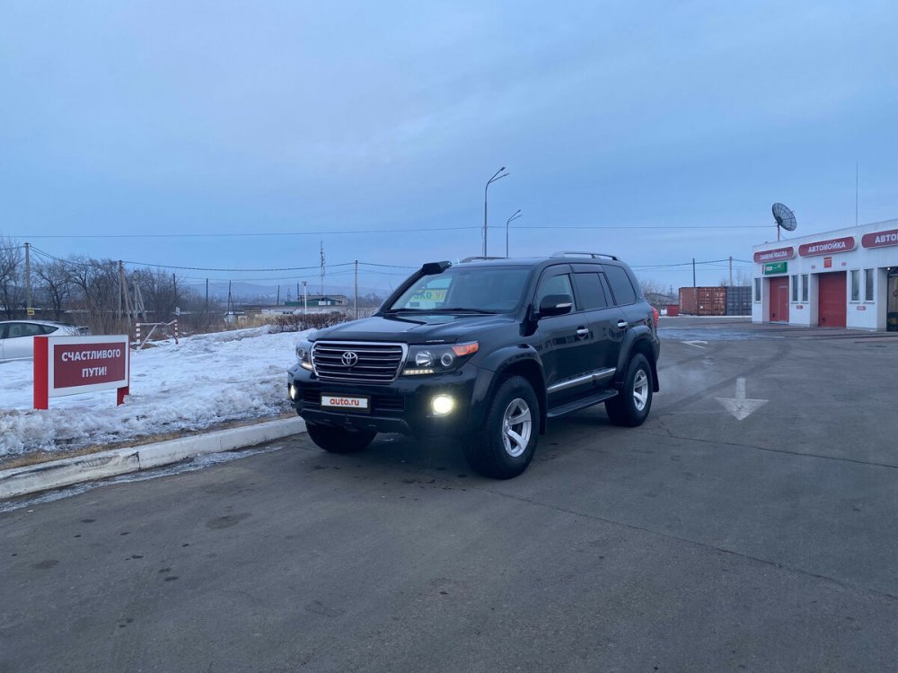 Toyota Land Cruiser 300 Arctic Trucks