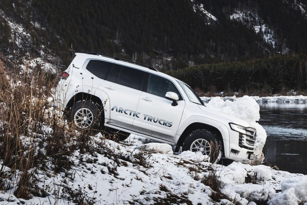 Toyota 200 Arctic Trucks