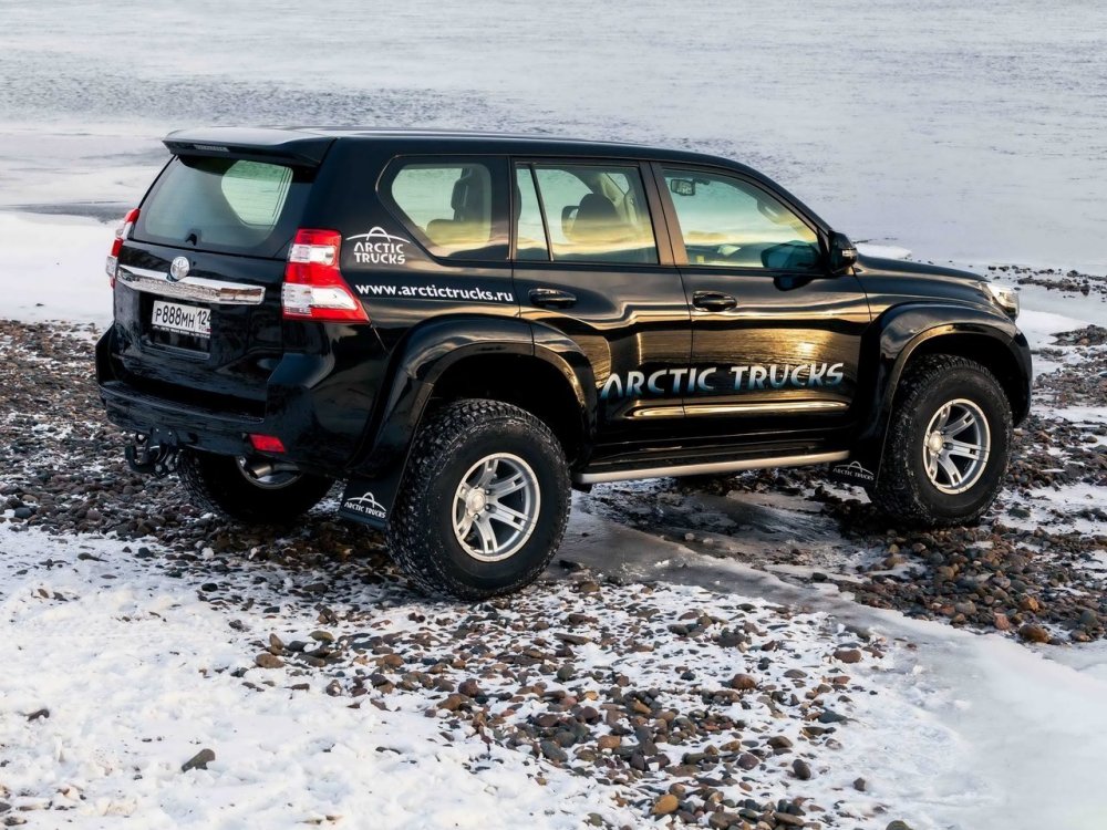 Toyota Land Cruiser 200 Arctic Trucks