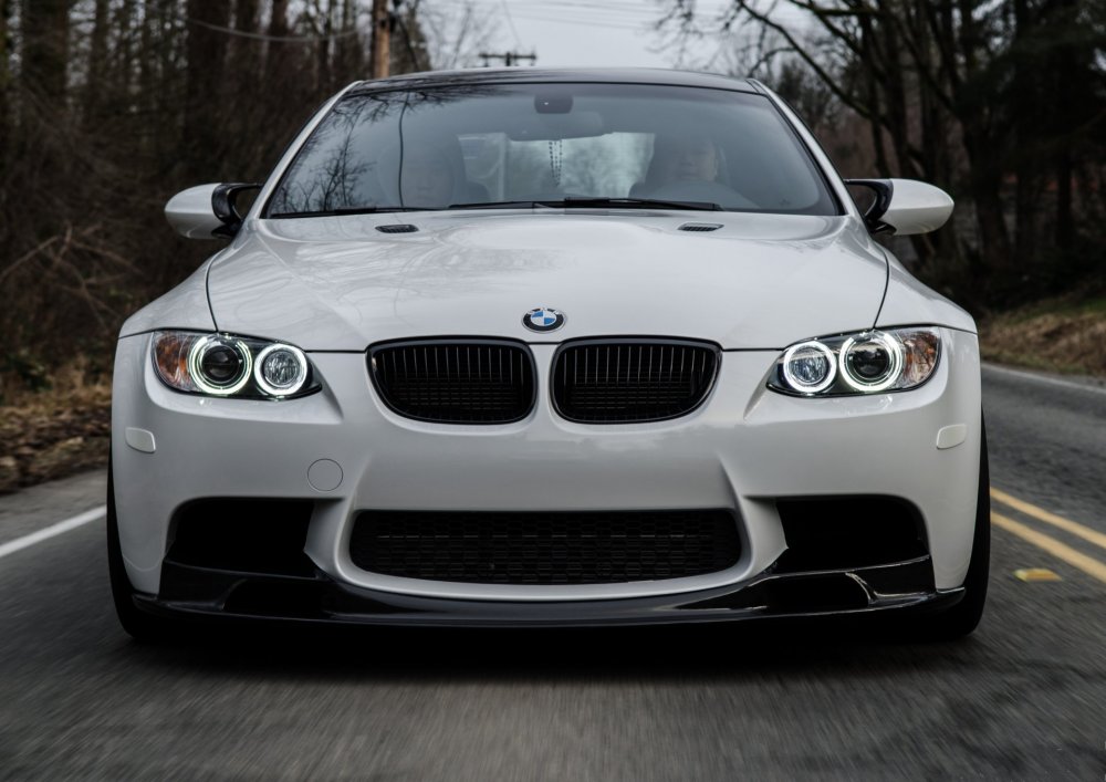 BMW e92 White