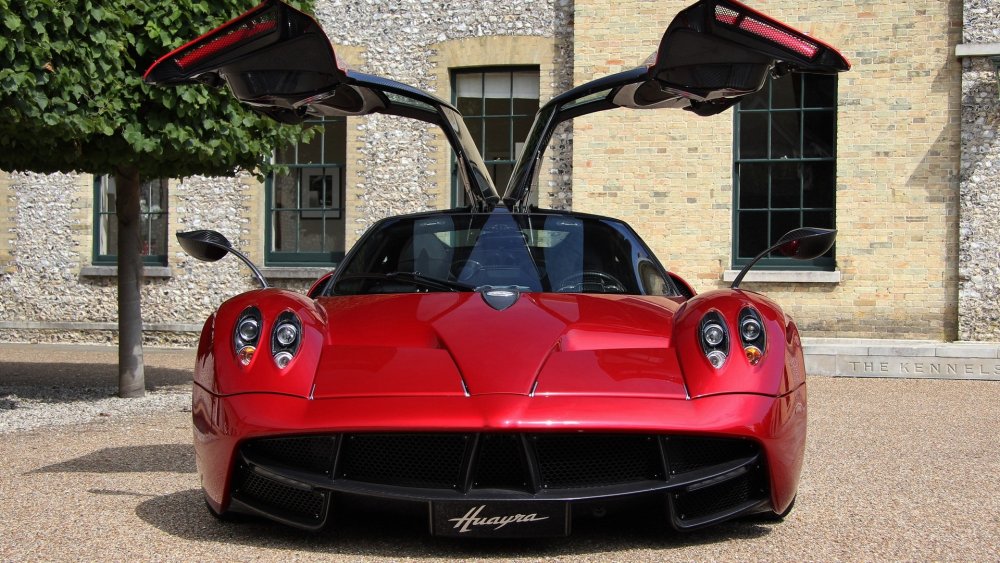 Ламборджини Huayra Pagani