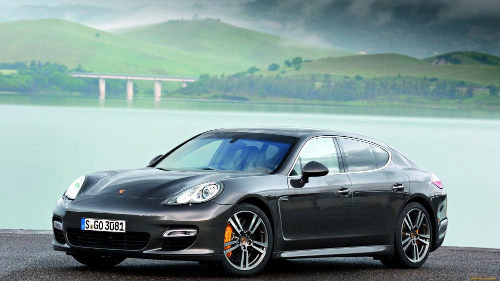 Porsche 911 Panamera