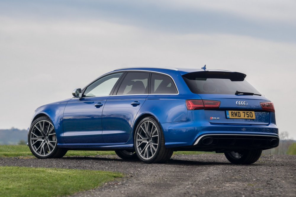 Ауди rs6 avant 2020