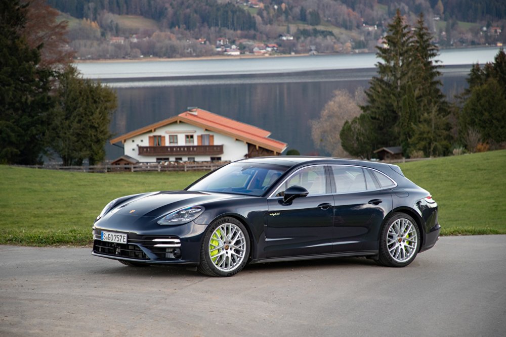 Porsche Panamera Turbo Sport Turismo