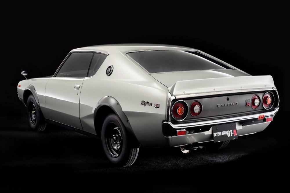 Nissan Skyline gt-r 1973