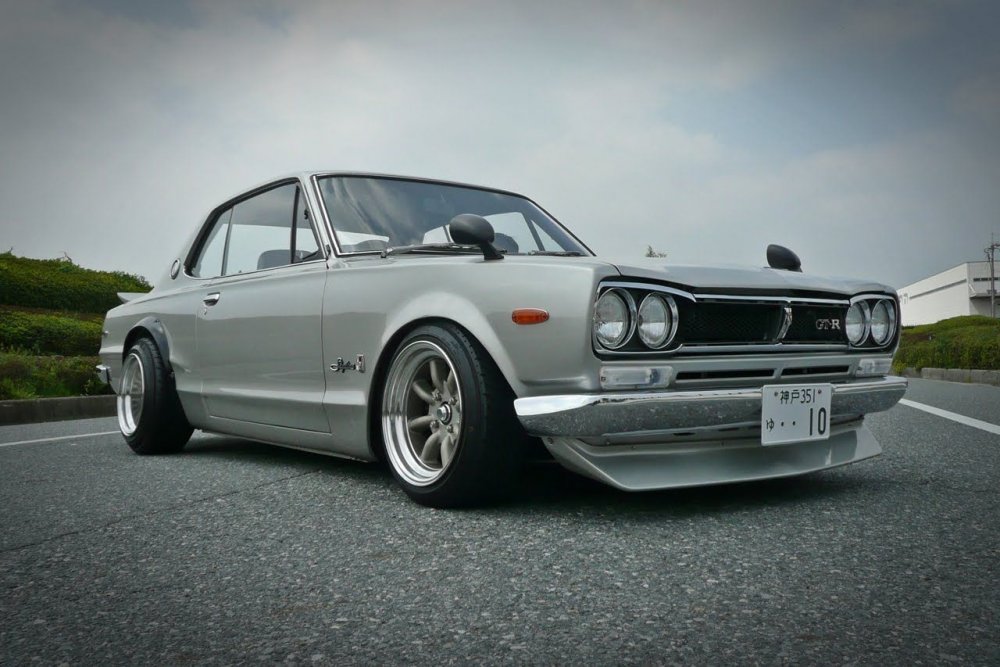 Nissan Skyline 2000gt x