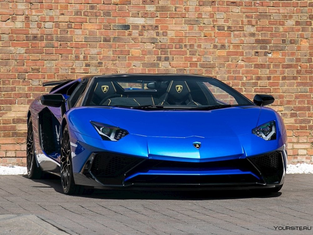 Lamborghini Aventador SV Blue