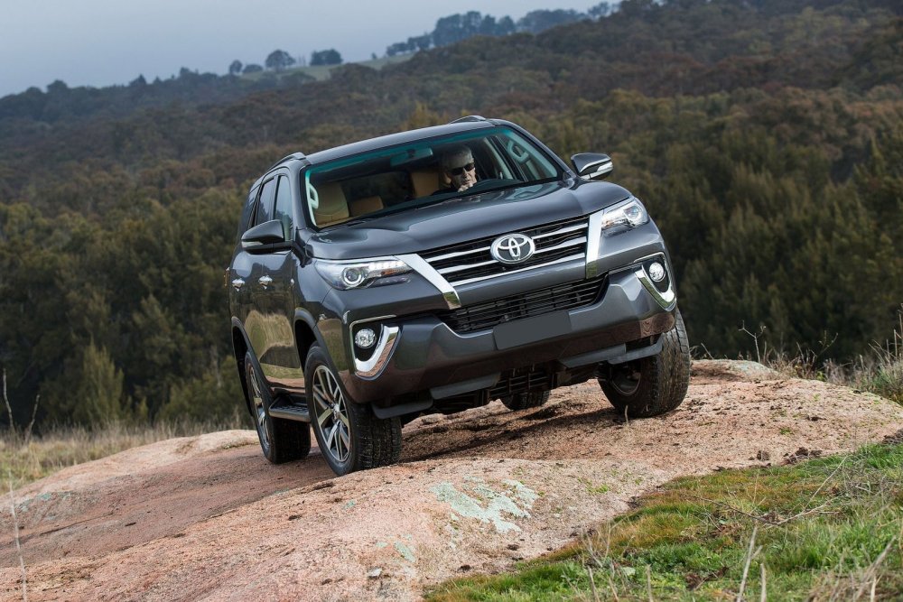 Toyota Fortuner 2018