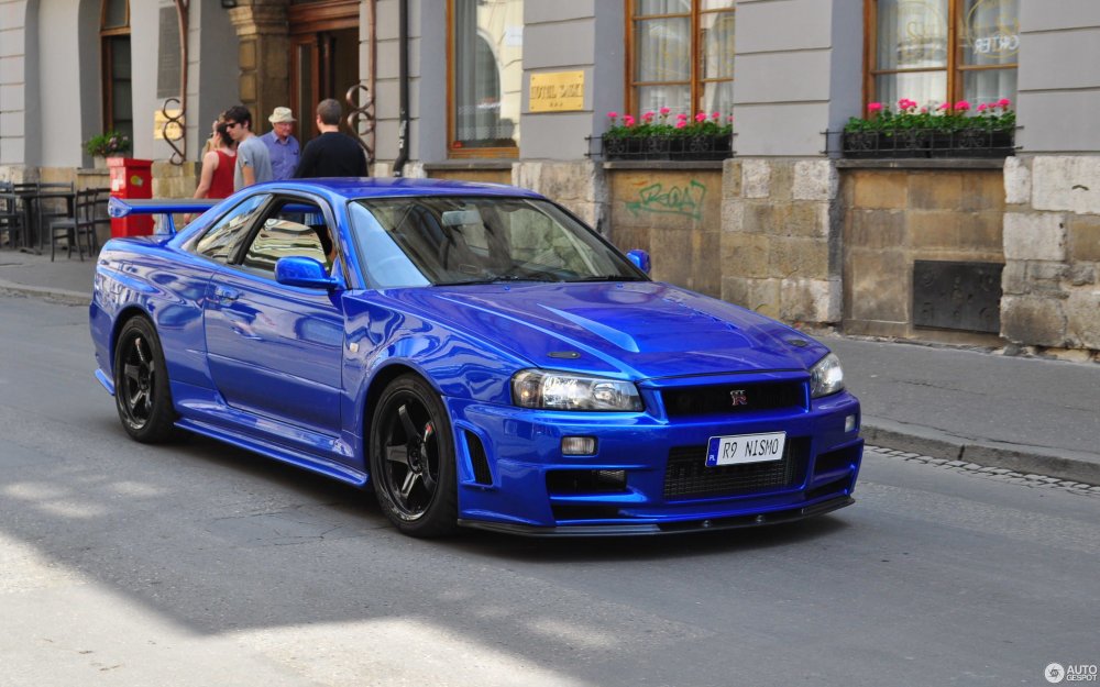 Nissan Skyline GTR r34 v spec 2