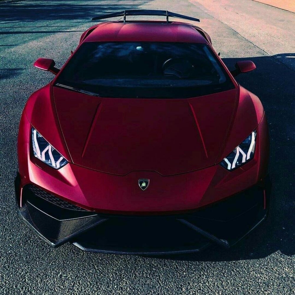Lamborghini Aventador lb Performance