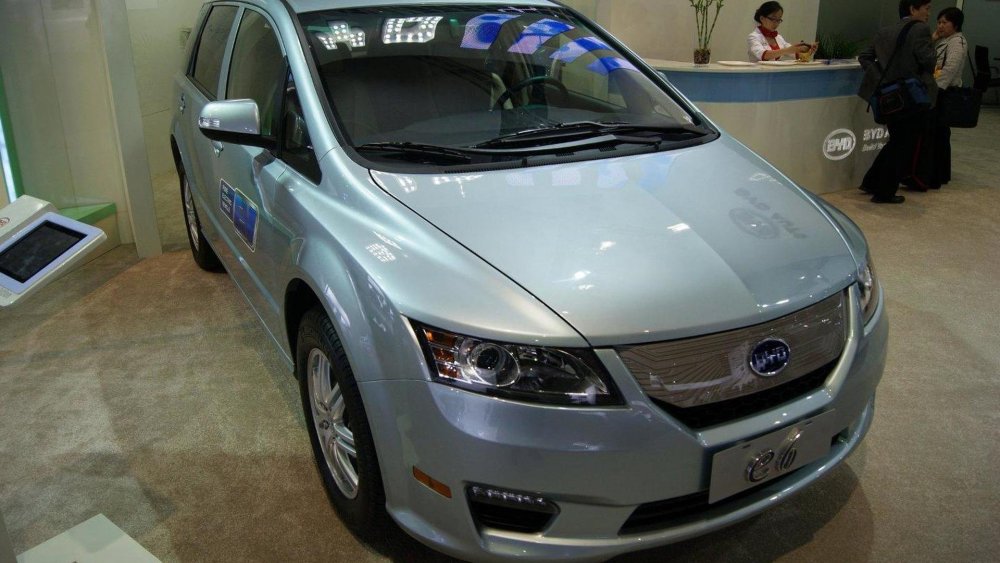 BYD e6 зарядка