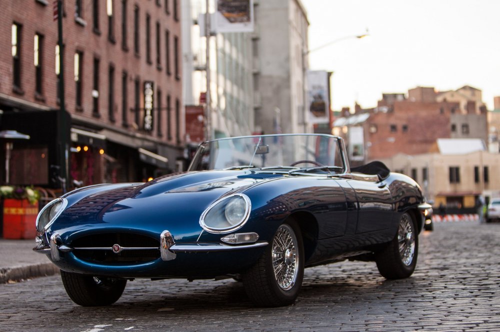 Jaguar e Type 1960
