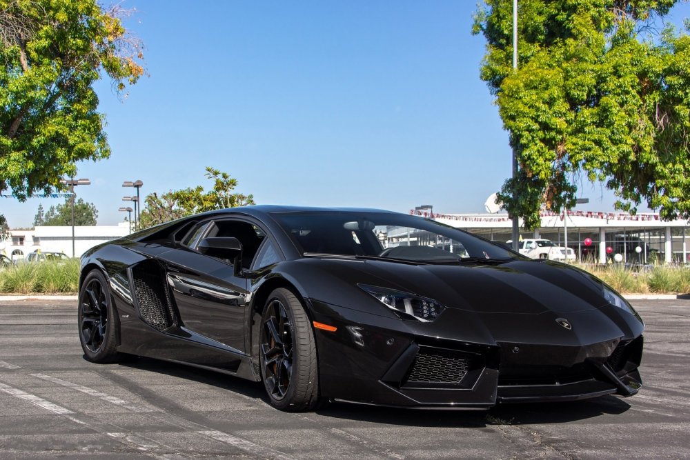 Lamborghini Aventador lp700-4 Black