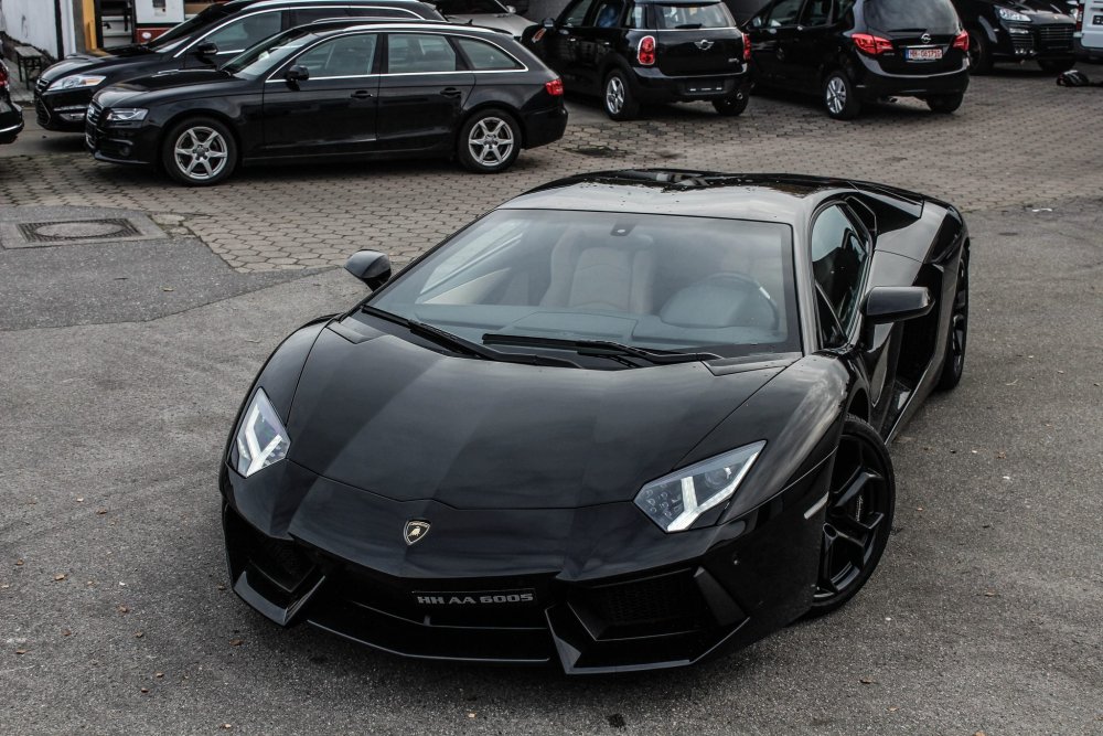 Lamborghini Aventador lp700-4 Black