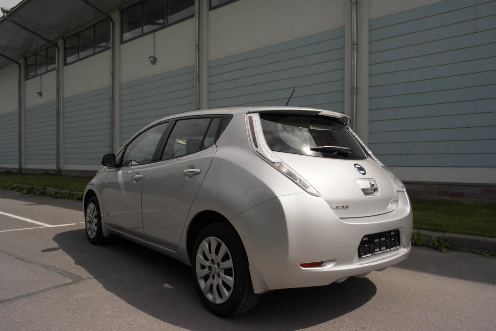 Электрокар Nissan Leaf