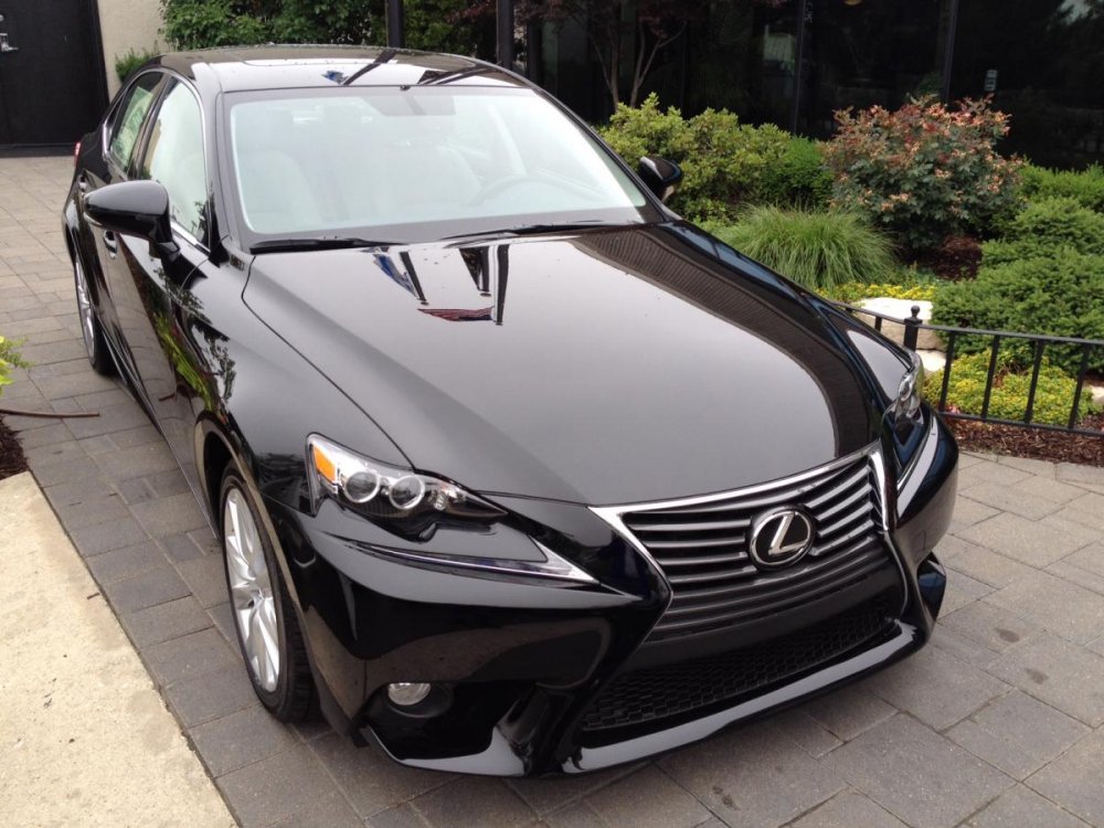 Lexus is 250 2014 Black