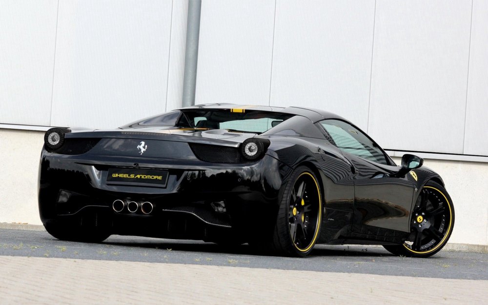 Ferrari f12 Black