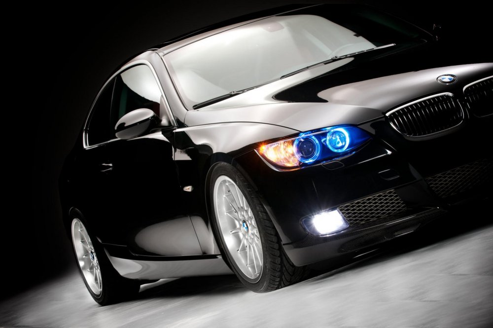 BMW e92 черные фары