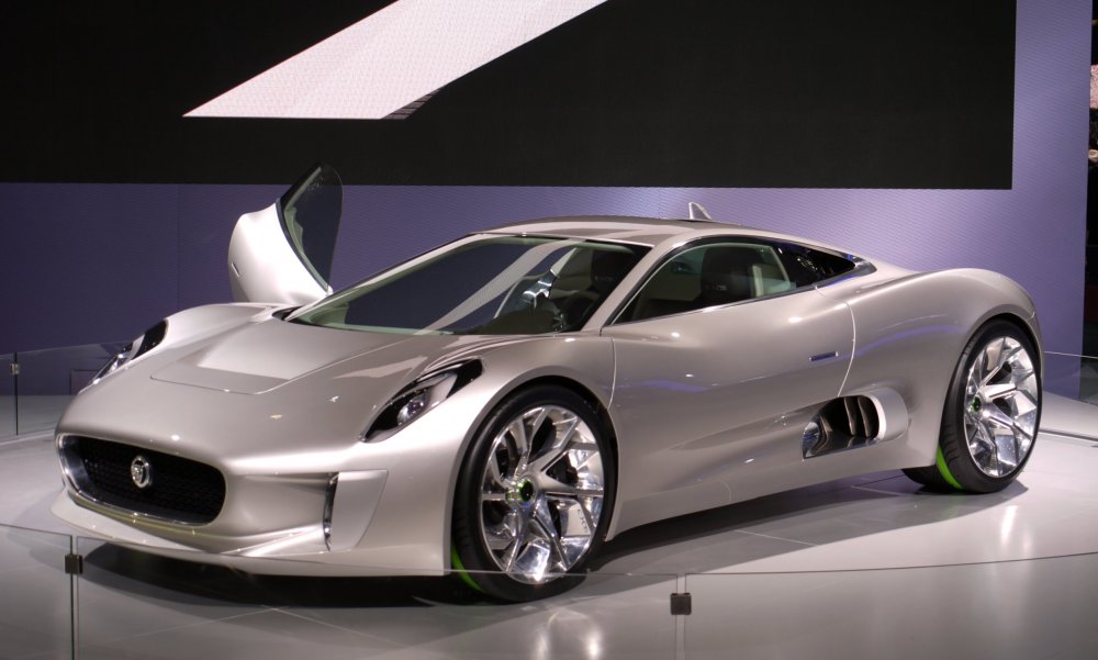 Jaguar c-x75 2010