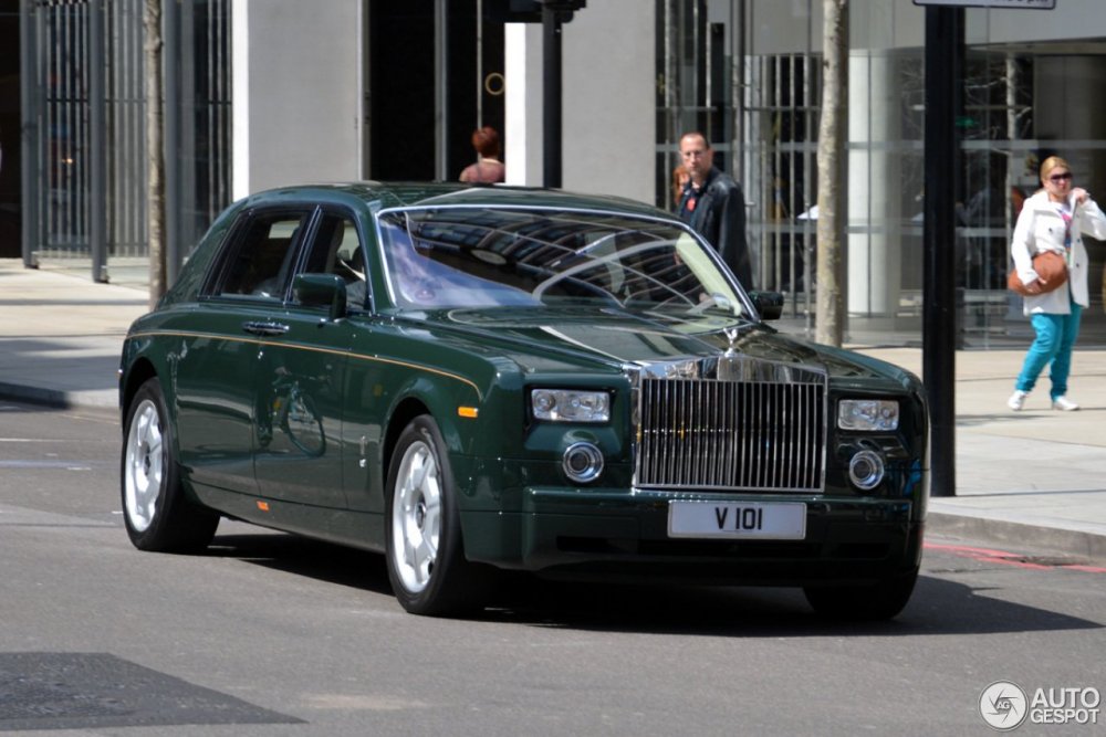 Rolls Royce Wraith салатовый