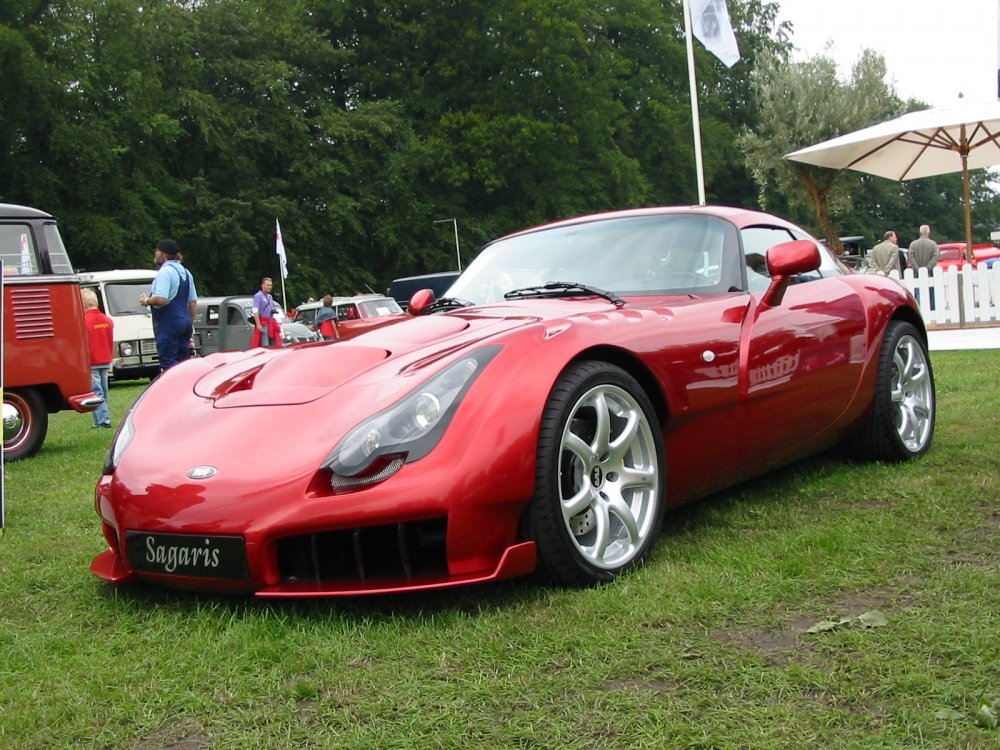 Машина TVR Sagaris