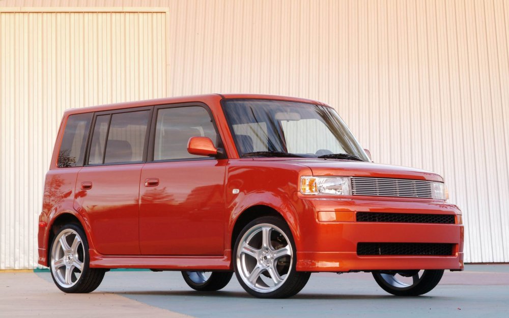 Scion XB 2004