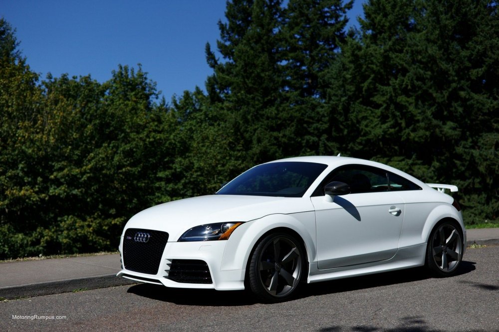 Audi TT 2013 RS White