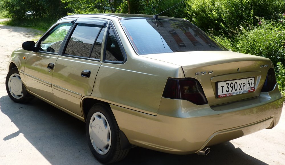 Daewoo Nexia n150 Золотая