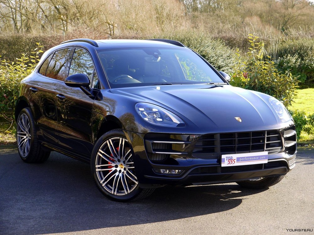 Porsche Macan Turbo 2020