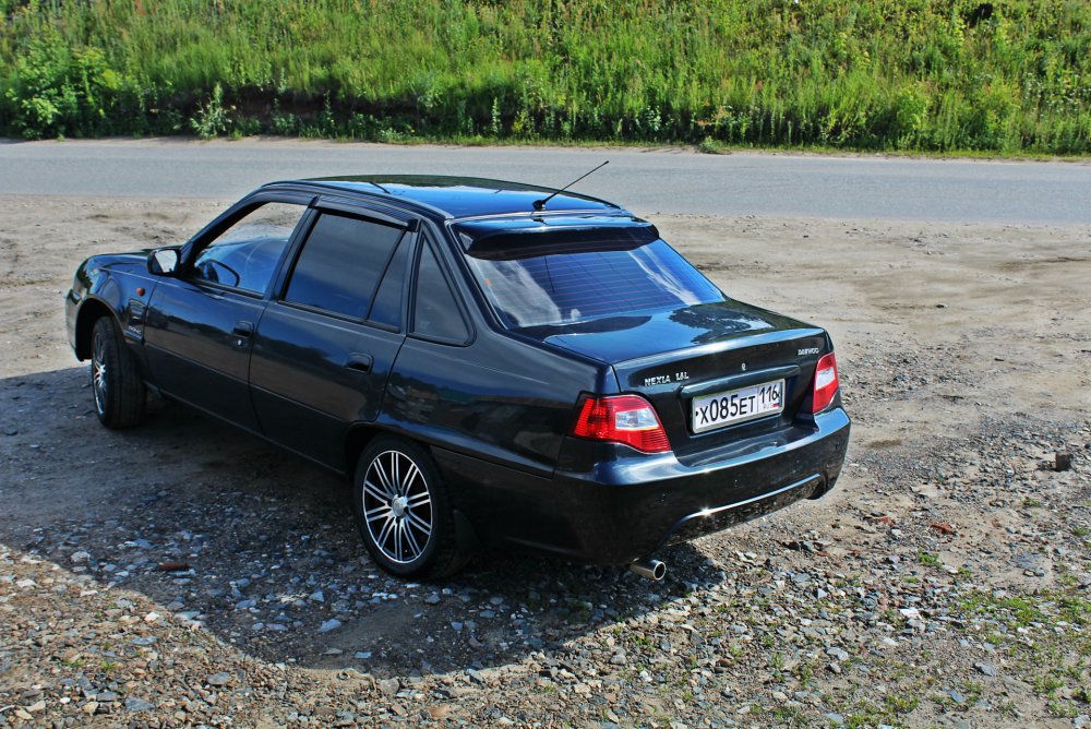 Daewoo Nexia 1.6 черная