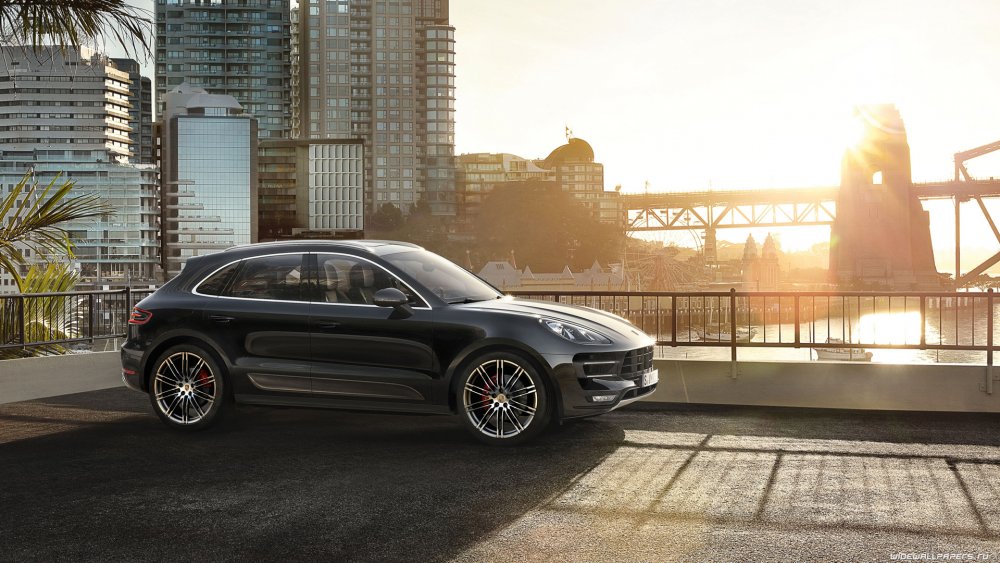 Porsche Macan Turbo s 2021