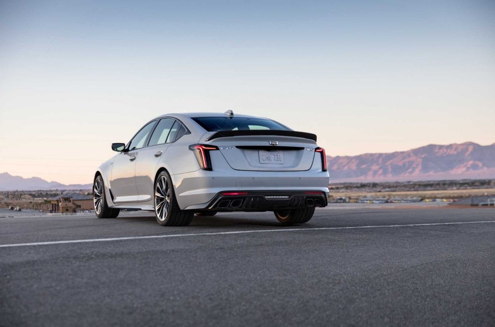 Cadillac ct5 2018