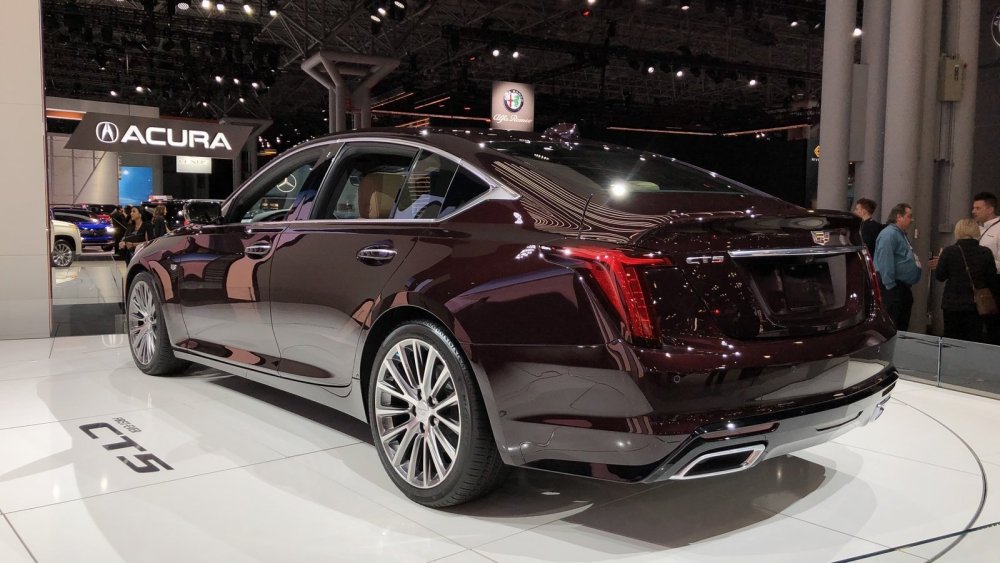 Cadillac ct5 2021