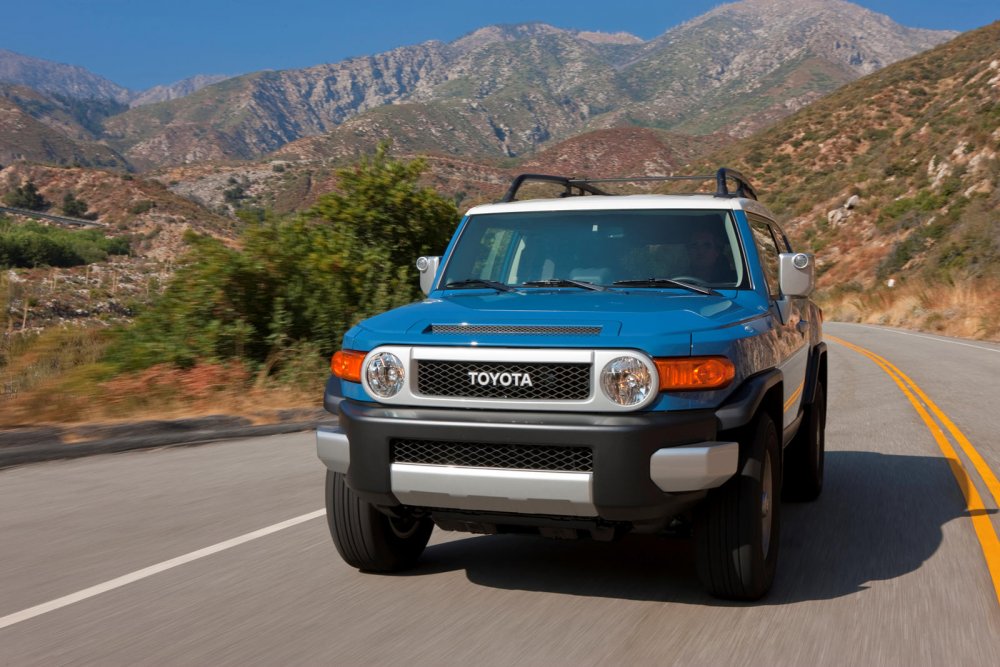 Toyota FJ Cruiser 2011